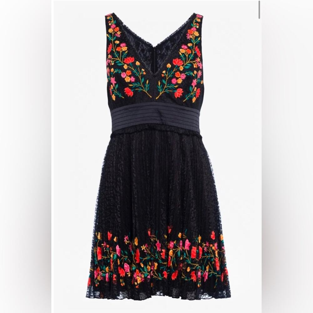French Connection Amity Lace Embroidered Floral Black Dress Women’s Size 8 NWT